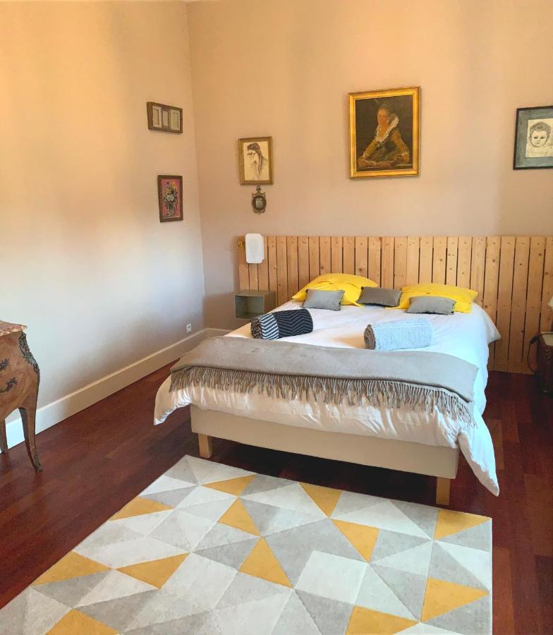 Suite Privative Abella - Aile De Maison Bourgeoise Ambares-et-Lagrave Luaran gambar